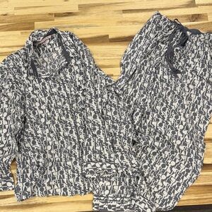 Gray & White Printed Pajama Set